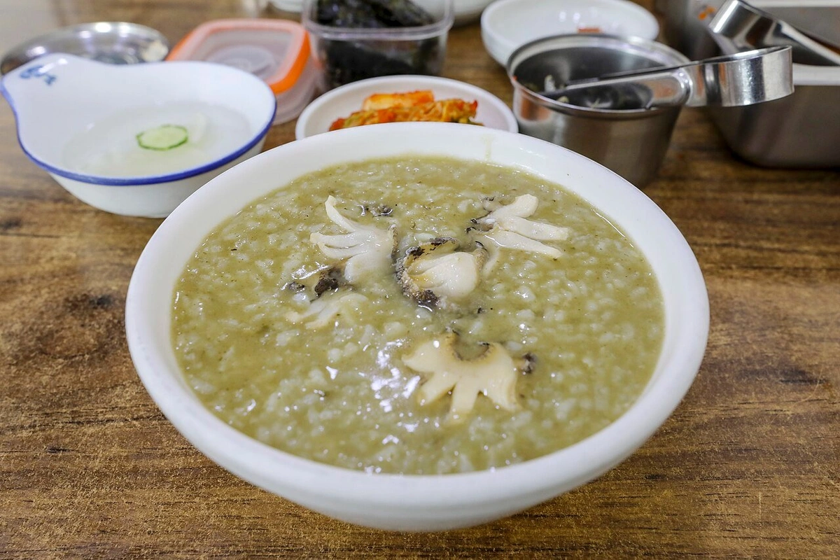 성산일출봉 전복돌솥밥