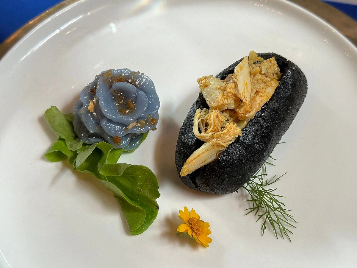 남부식 게살 옐로우커리 로컬식당