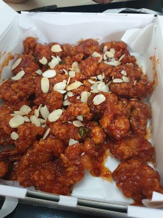 망원시장 고로케와 닭강정