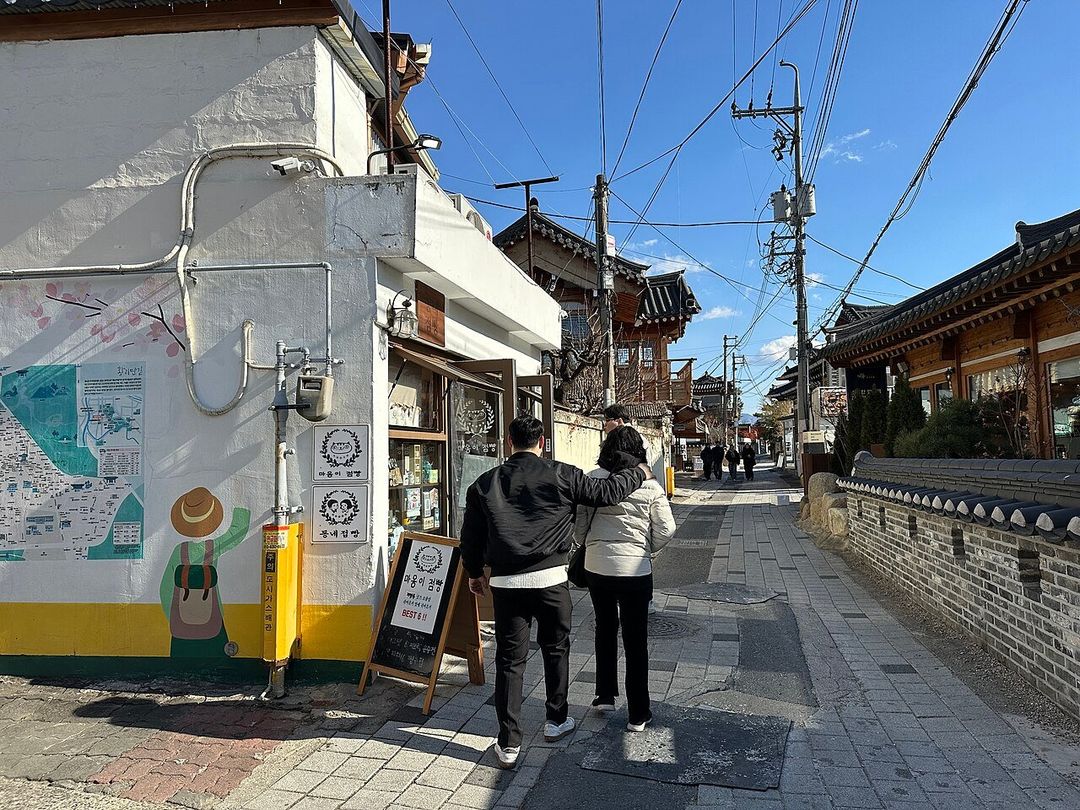 황리단길 브런치 카페