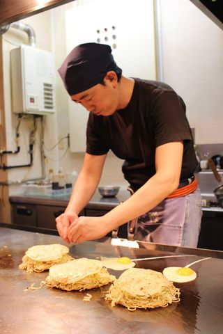 히로시마풍 오코노미야키 면 듬뿍