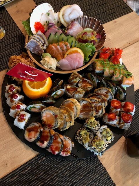 Incheon Izakaya & Sushi Gathering · Looking for people to have a drink with