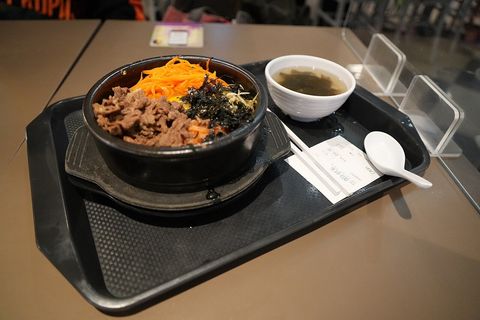 Looking for people to eat with for a Daejeon foodie meetup and escape solo dining.