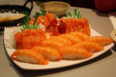 Da Nang Izakaya & Sushi Gathering · Looking for people to have a drink with