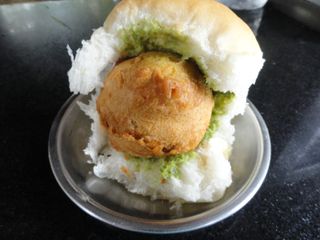 뭄바이 맛집 추천 BEST 5 | 콜라바·마린 드라이브 근처 가볼만한 곳