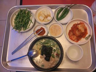 클락 길거리 음식 & 간식 BEST 5 | 걸으면서 즐기는 맛