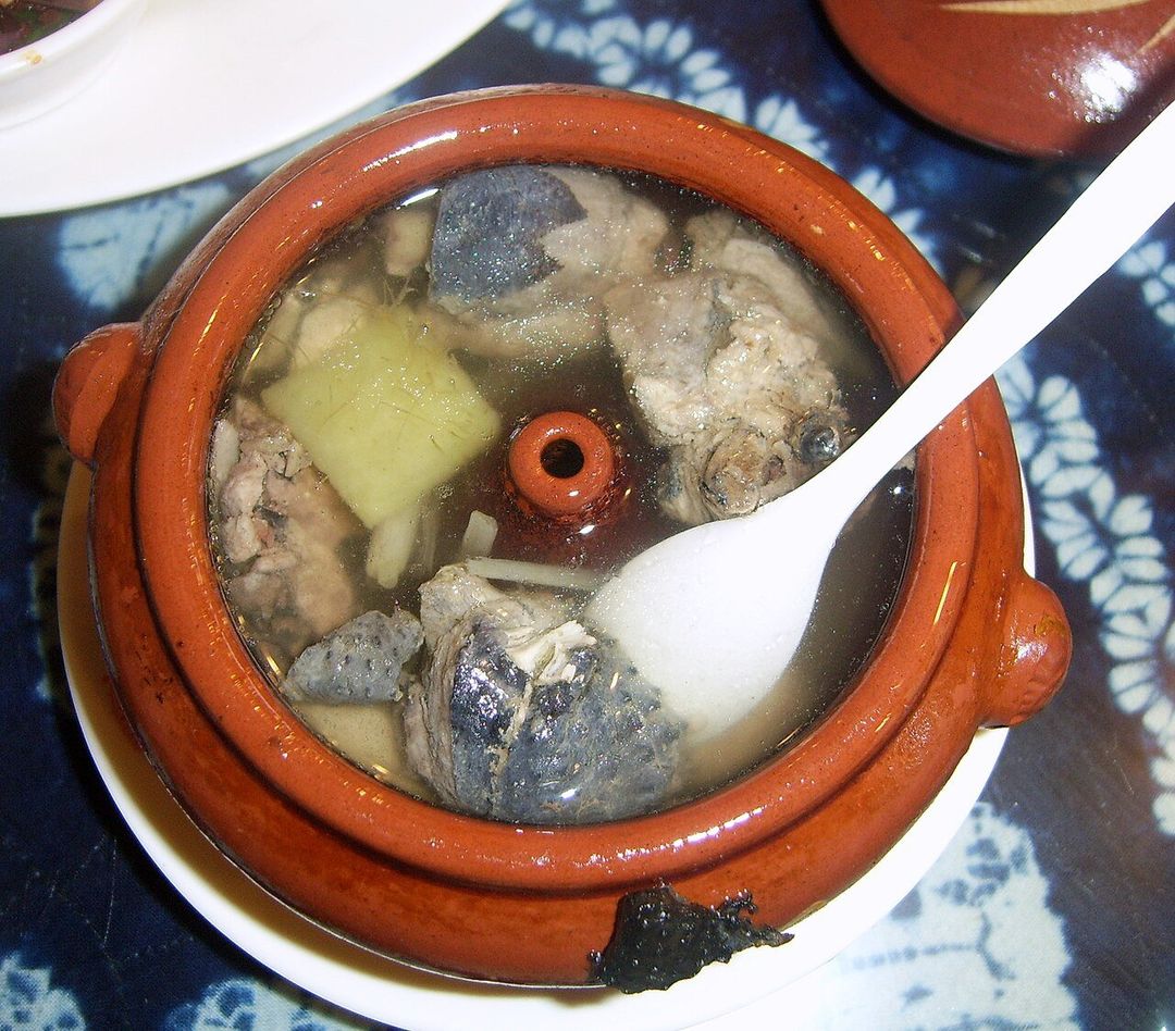 푸자오러우 (福照楼 치궈지)