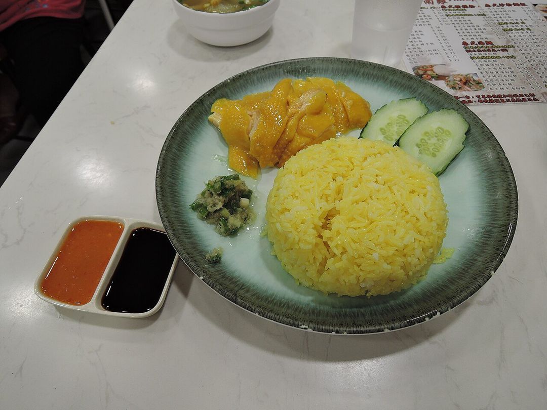 로우 웡 (Lou Wong Tauge Ayam)