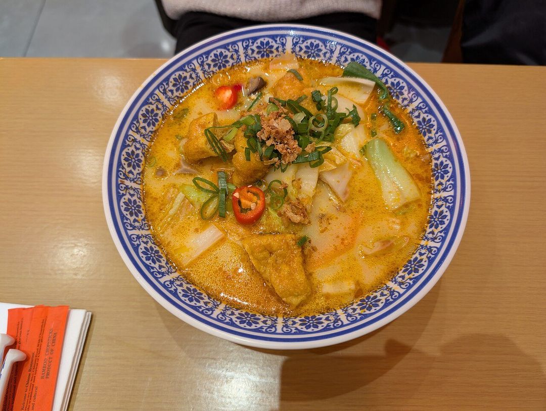 이펑 락사 (Kedai Kopi Yee Fung, 怡豐茶室)