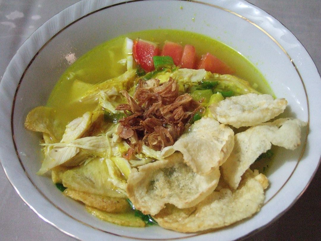 소토 아얌 락몽안 착 하르 (Soto Lamongan Cak Har)