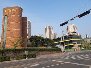 Pyeongtaek Lake Tourist Complex nearby restaurants