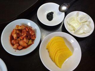 무안 맛집 정보 — 세발낙지, 양파 요리, 회산백련지 연잎밥 — 무안 근처 맛집
