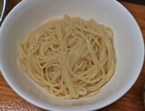 Jjolmyeon (chewy cold noodles)