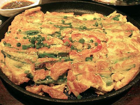 Bindaetteok (mung bean pancake)