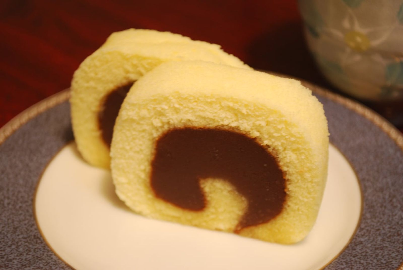Sliced Matsuyama taruto · Photo: katorisi / CC BY-SA 3.0 (Wikimedia Commons)