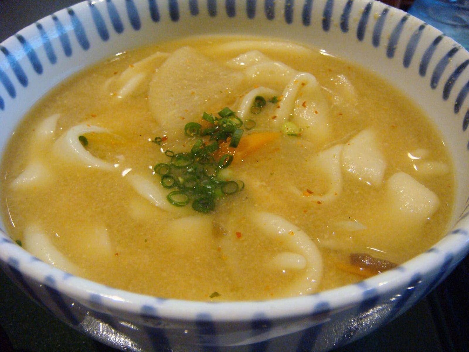 Dango-jiru from Oita · Photo: OitaKiseichu / CC BY-SA 3.0 (Wikimedia Commons)